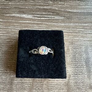 sterling silver ring with a rainbow glass moonstone gemstone size 8.75